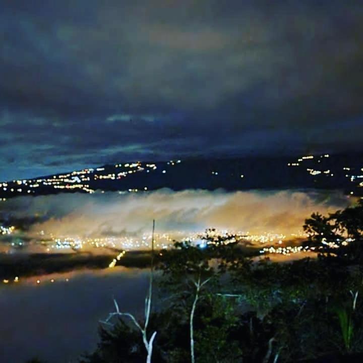 Pochotel Turrialba Bagian luar foto
