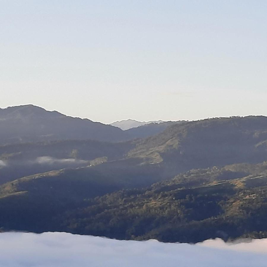 Pochotel Turrialba Bagian luar foto