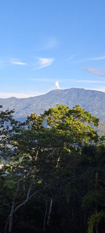 Pochotel Turrialba Bagian luar foto