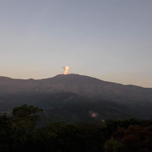 Pochotel Turrialba Bagian luar foto